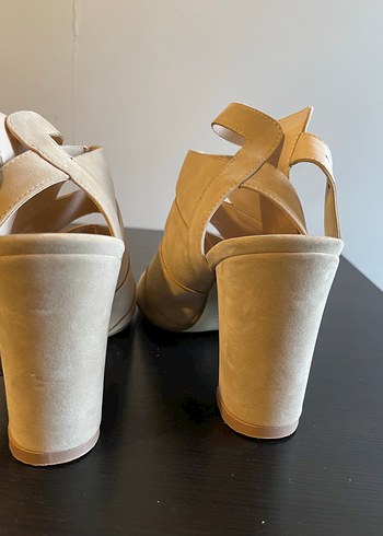 Bej Süet Yüksek Topuklu Kadın Sandalet - Görsel 6