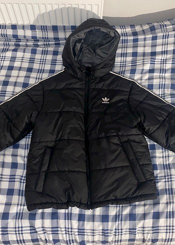 Adidas Siyah Kapusonlu Cift Tarafli Sisme Mont