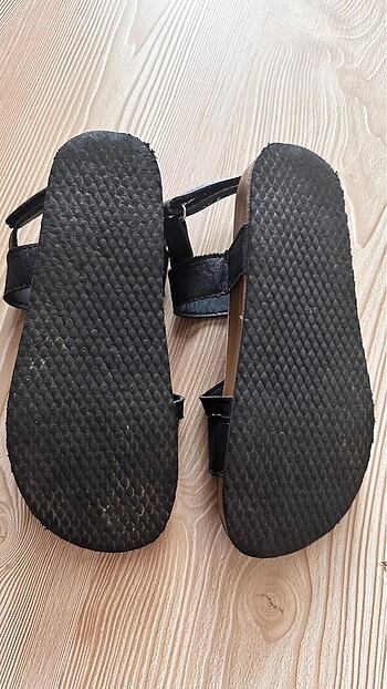 35 Beden Kız sandalet