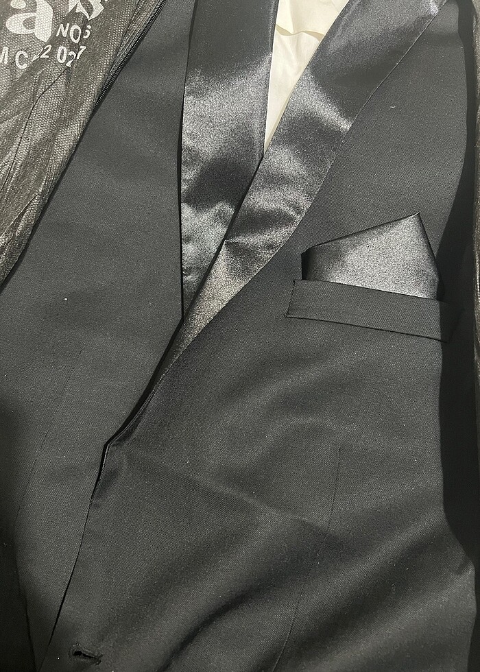 Altınyıldız damatlık sıfır gibi tertemiz - Görsel 2