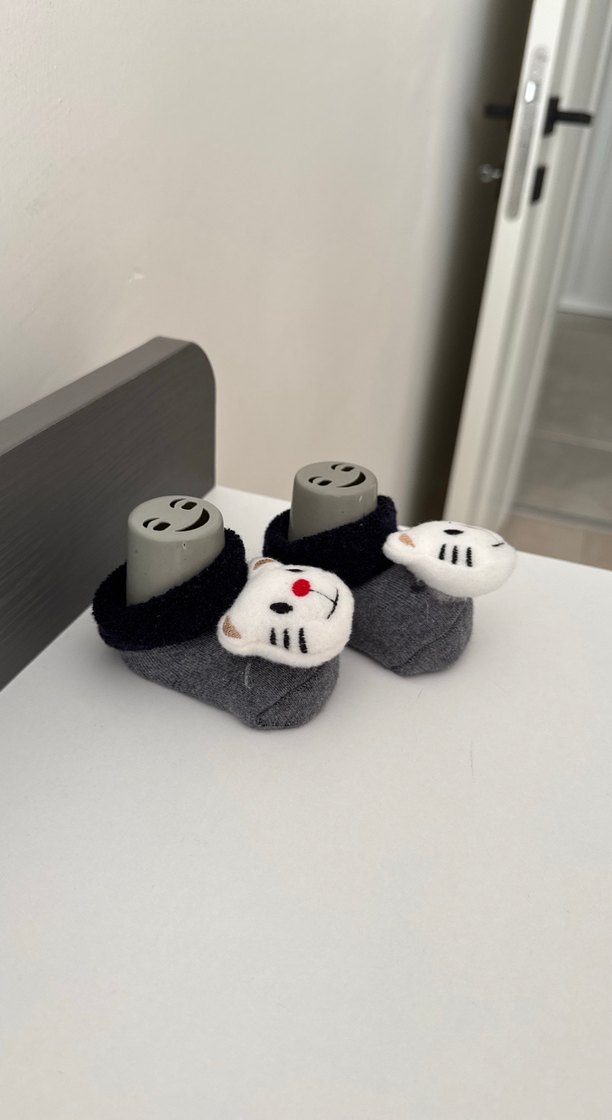 Gri Erkek Çocuk Leopar Desenli Çorap - Görsel 2