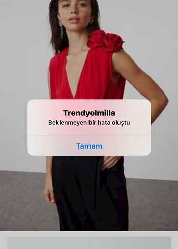 Trendyol & Milla Bordo V Yakalı Kolsuz Saten Bluz