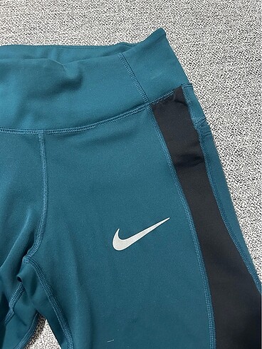 xs Beden yeşil Renk Orijinal Nike tayt