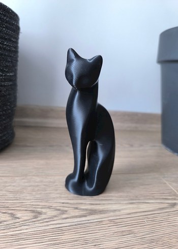 Siyah Mat Kedi Figürü
