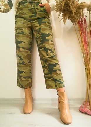 Kamuflaj mom jean