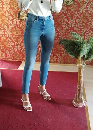Straight Jean 