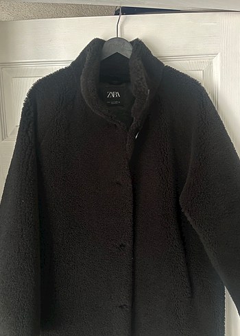 Siyah Yünlü Uzun Kaban - Görsel 6