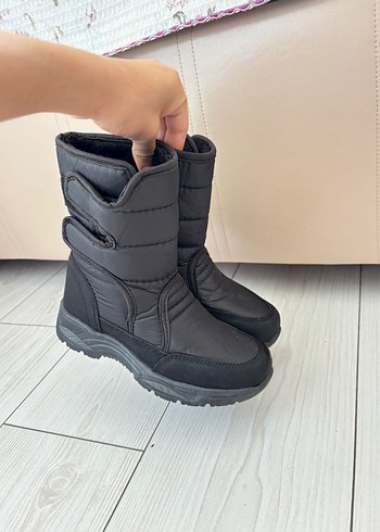 Diğer Siyah Cocuk Kar Botu