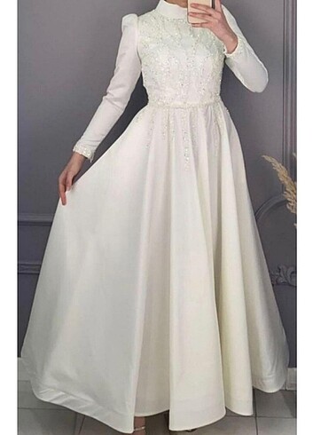 Tesettür beyaz elbise