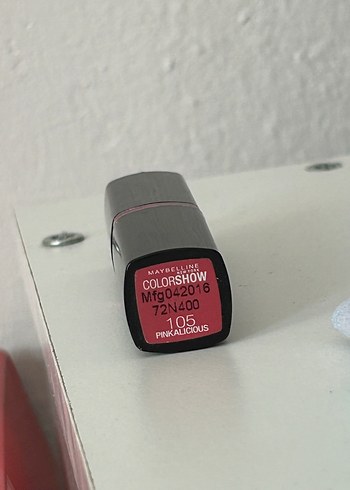 Maybelline Canlı Pembe Ruj