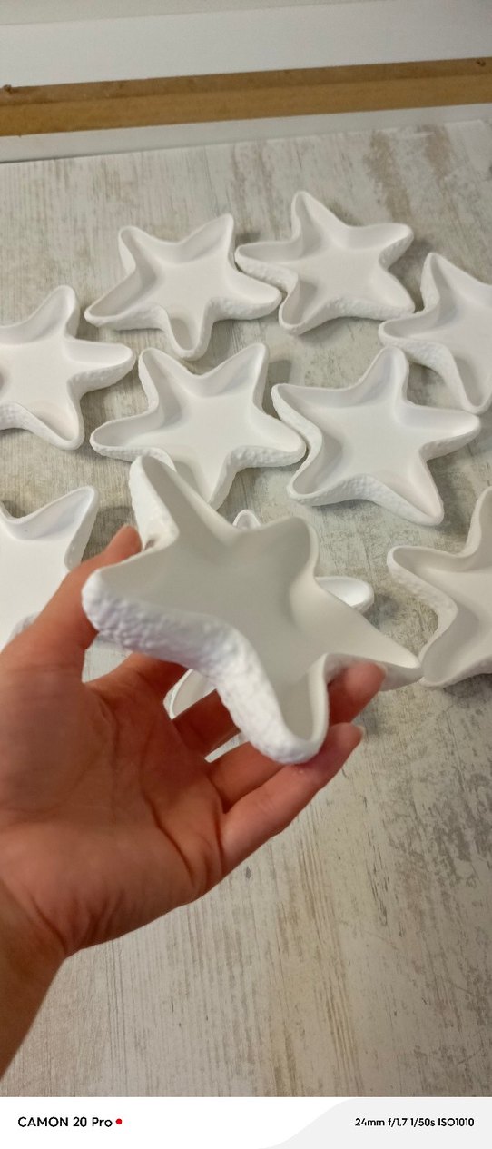 Beyaz Yıldız Şeklinde Çocuk Tabak - Görsel 2