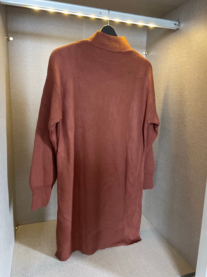 Kadın Kahverengi Yüksek Yakalı Uzun Kazak - Görsel 2