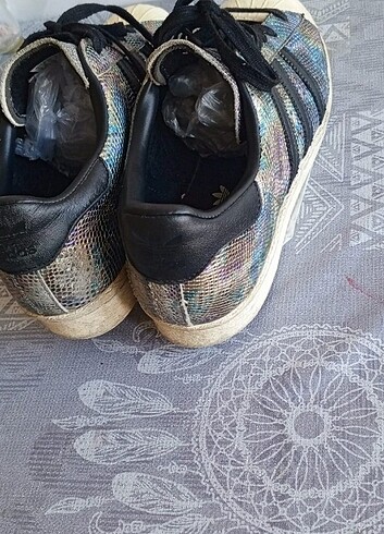 42 Beden Adidas erkek ayakkabi