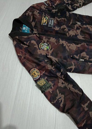 Erkek Çocuk Kamuflaj Desenli Spor Mont - Görsel 3