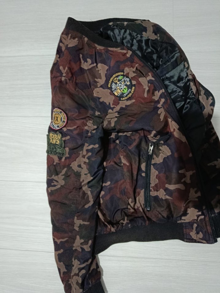 Erkek Çocuk Kamuflaj Desenli Spor Mont - Görsel 5