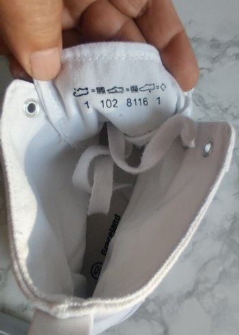 Beyaz Kadın Spor terletmez - Görsel 5