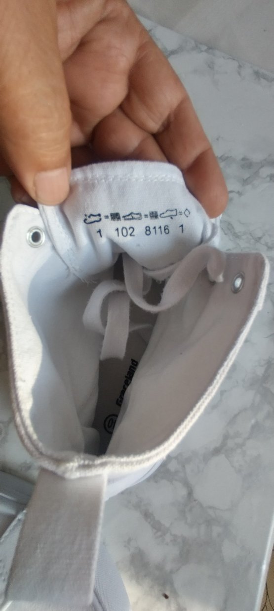 Beyaz Kadın Spor terletmez - Görsel 5