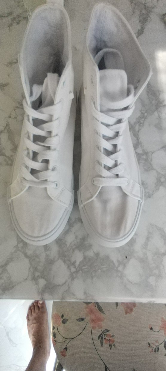 Beyaz Kadın Spor terletmez - Görsel 3