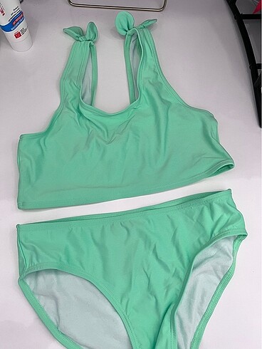 10 Yaş Beden çeşitli Renk H&M Bikini Takımı