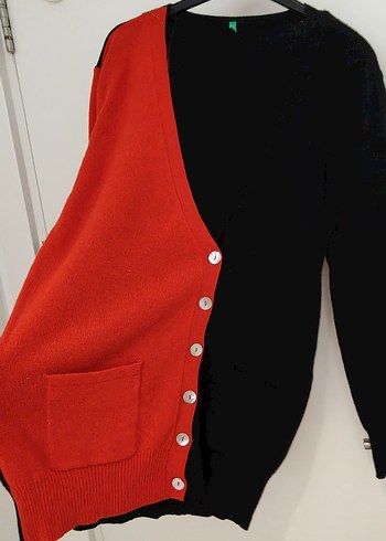 Benetton Düğmeli Kırmızı Siyah Kadın Hırka - Görsel 2