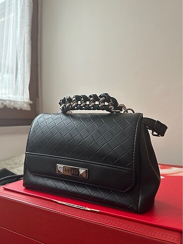 Guess Guess küçük çanta sıfır ayarında