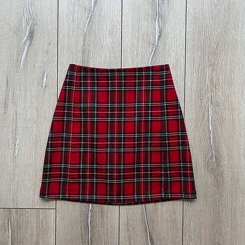 Brandy melville ekoseli etek