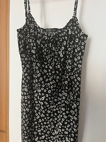 Bershka Bershka MIDI boy yırtmaçlı askılı elbise