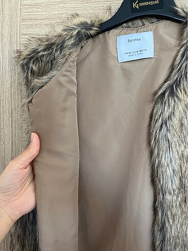 m Beden Bershka kürk yelek