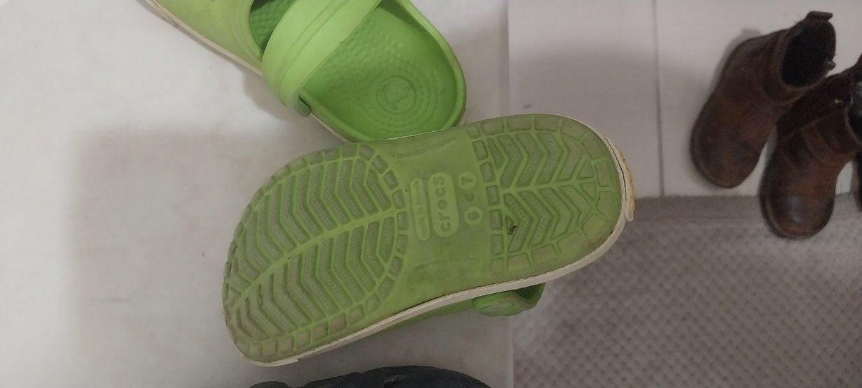 Çocuklar için renkli kaydırmaz sandaletler - Görsel 5