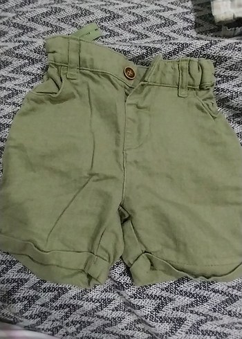 Erkek Çocuk Keten Haki Şort - Görsel 2