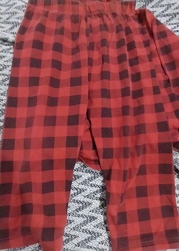 Kırmızı Ekose Desenli Rahat Pijama Takımı - Görsel 4