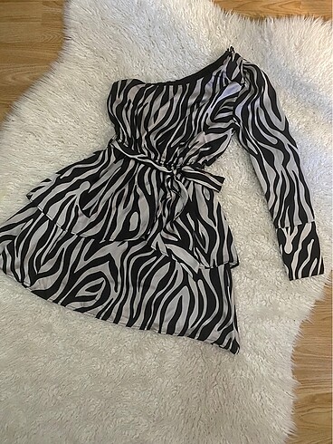 Zebra elbise