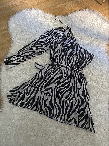 s Beden Zebra elbise