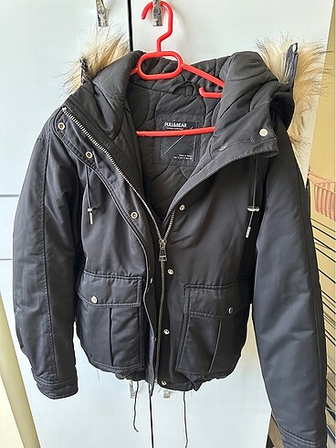 Pull and Bear Pull and bear mont