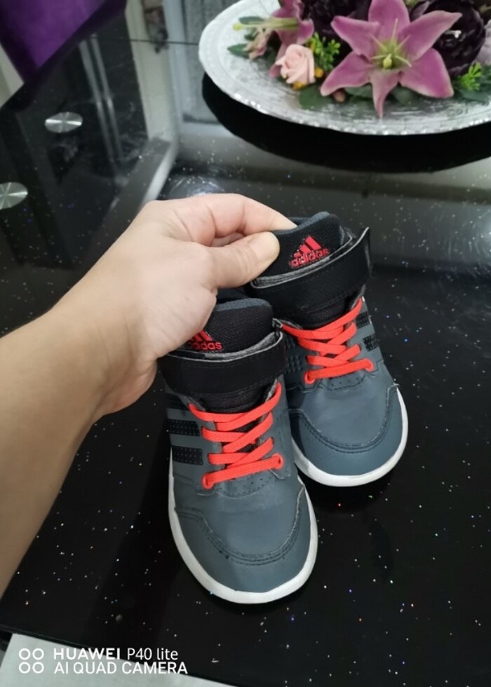 Adidas spor bot - Görsel 3