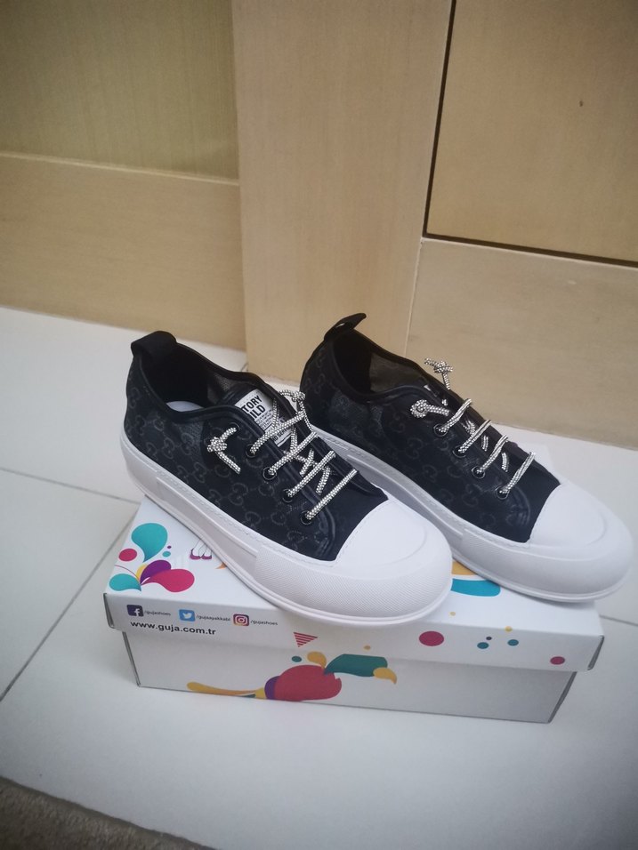 Beyaz Platform Topuklu Elastik Bağcıklı Kadın Spor Ayakkabı - Görsel 4