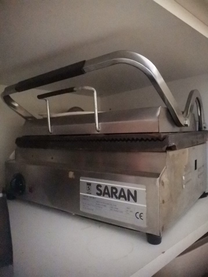 Gri SARAN Tost Makinesi - Görsel 2