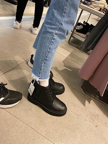 Zara bot
