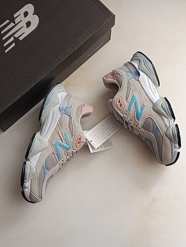New Balance New Balance 9060 Gri