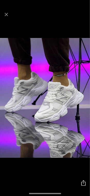 New Balance 9060
