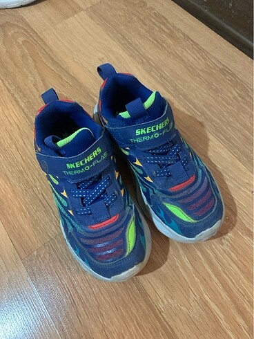 Skechers spor ayakkabı ışıklı - Görsel 8