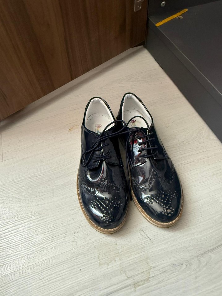 Siyah Rugan Kadın Stiletto Ayakkabı - Görsel 4