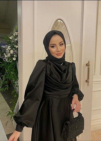 Abiye Kiralık Tesettür abiye siyah saten elbise 