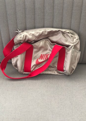 Nike Sampanya Spor Canta