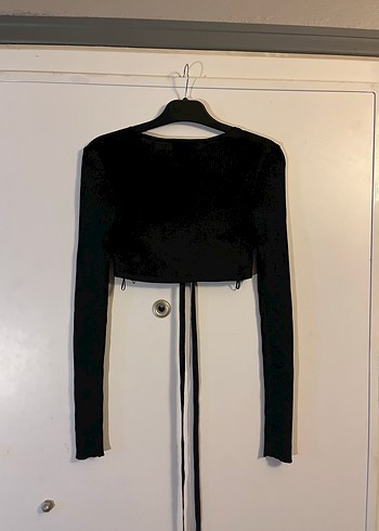 Bershka Kadın Siyah Bağlamalı Crop y2k