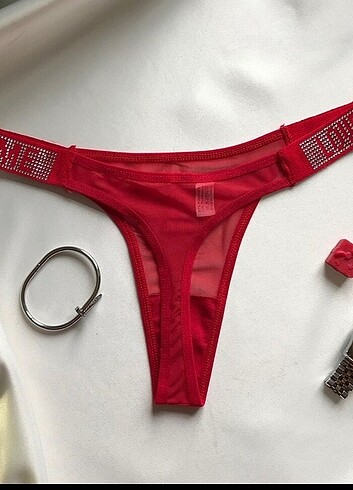 universal Beden Love me yazılı tül taşlı tanga string