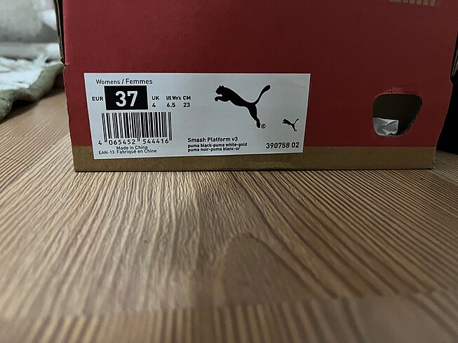 37 Beden siyah Renk Puma siyah