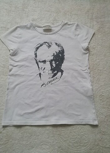Atatürk tişörtü