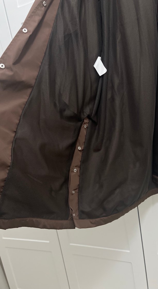 Düğmeli Uzun Kahverengi Kadın Trençkot - Görsel 3