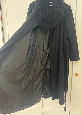 Kürk Detaylı Siyah Uzun Kadın Kaban - Görsel 10